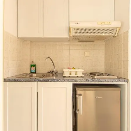 Strouvalis Apartament *