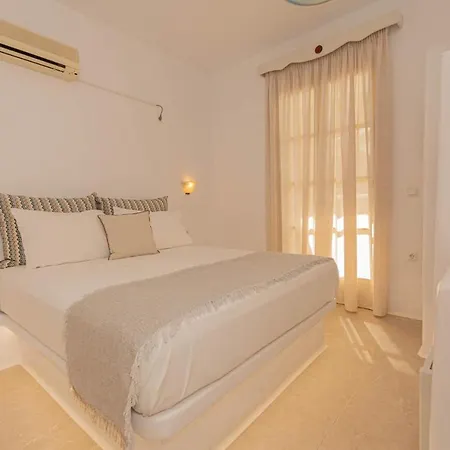 Strouvalis Apartament *