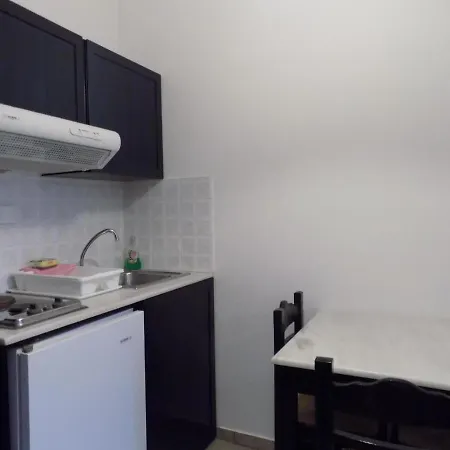 Strouvalis Apartament